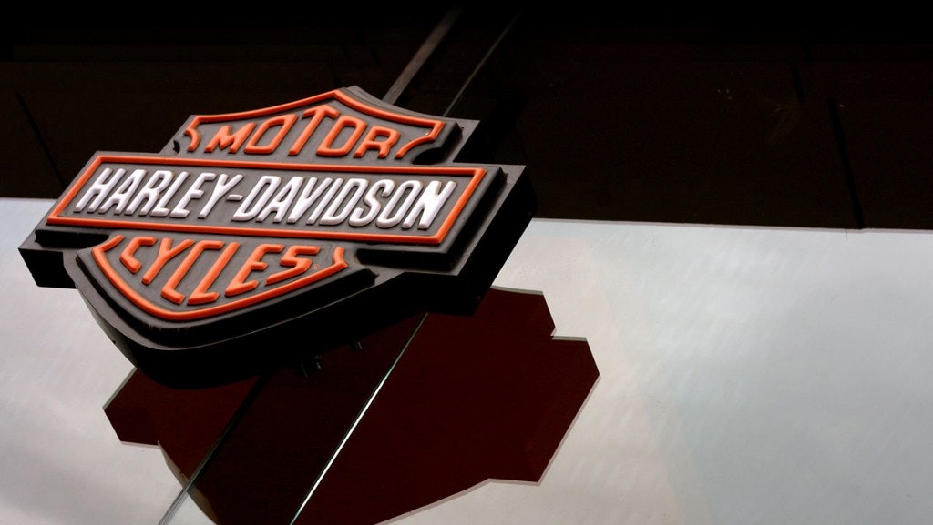 Delivering A Luxury Brand Experience Thinking Landor -