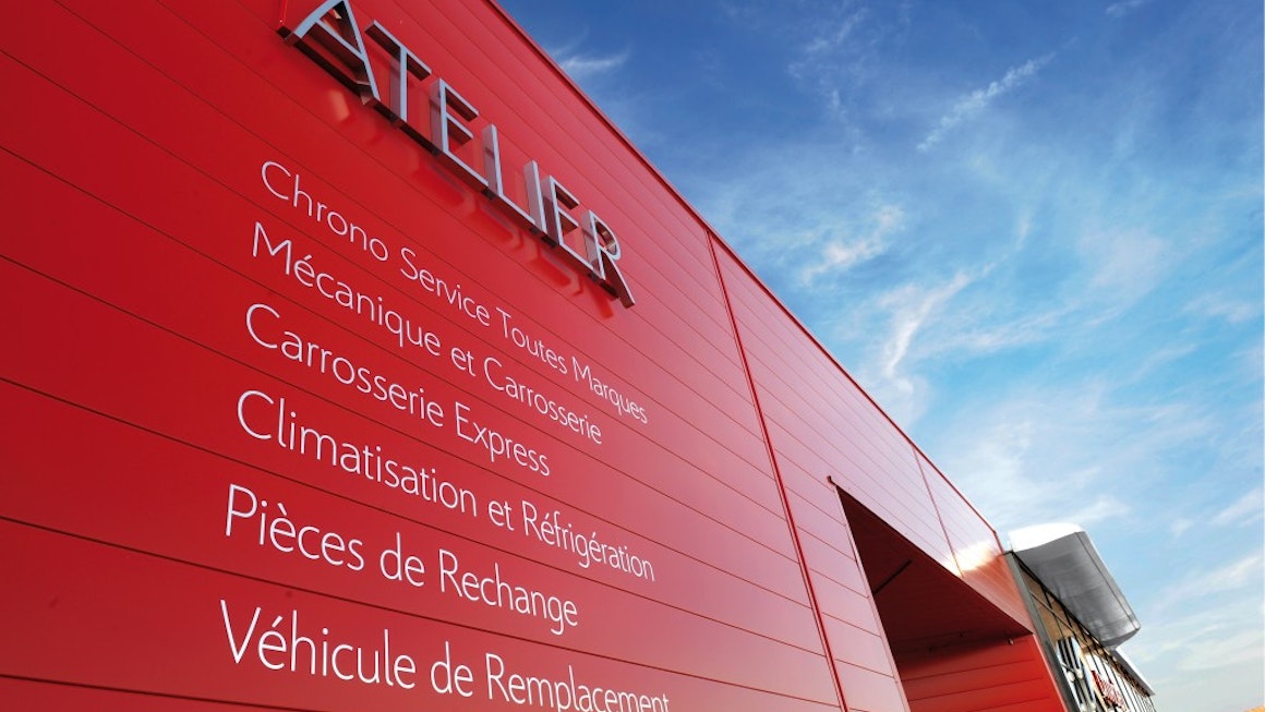 Citroën Exterior Signage