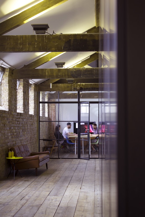 Manvsmachine Offices Landor